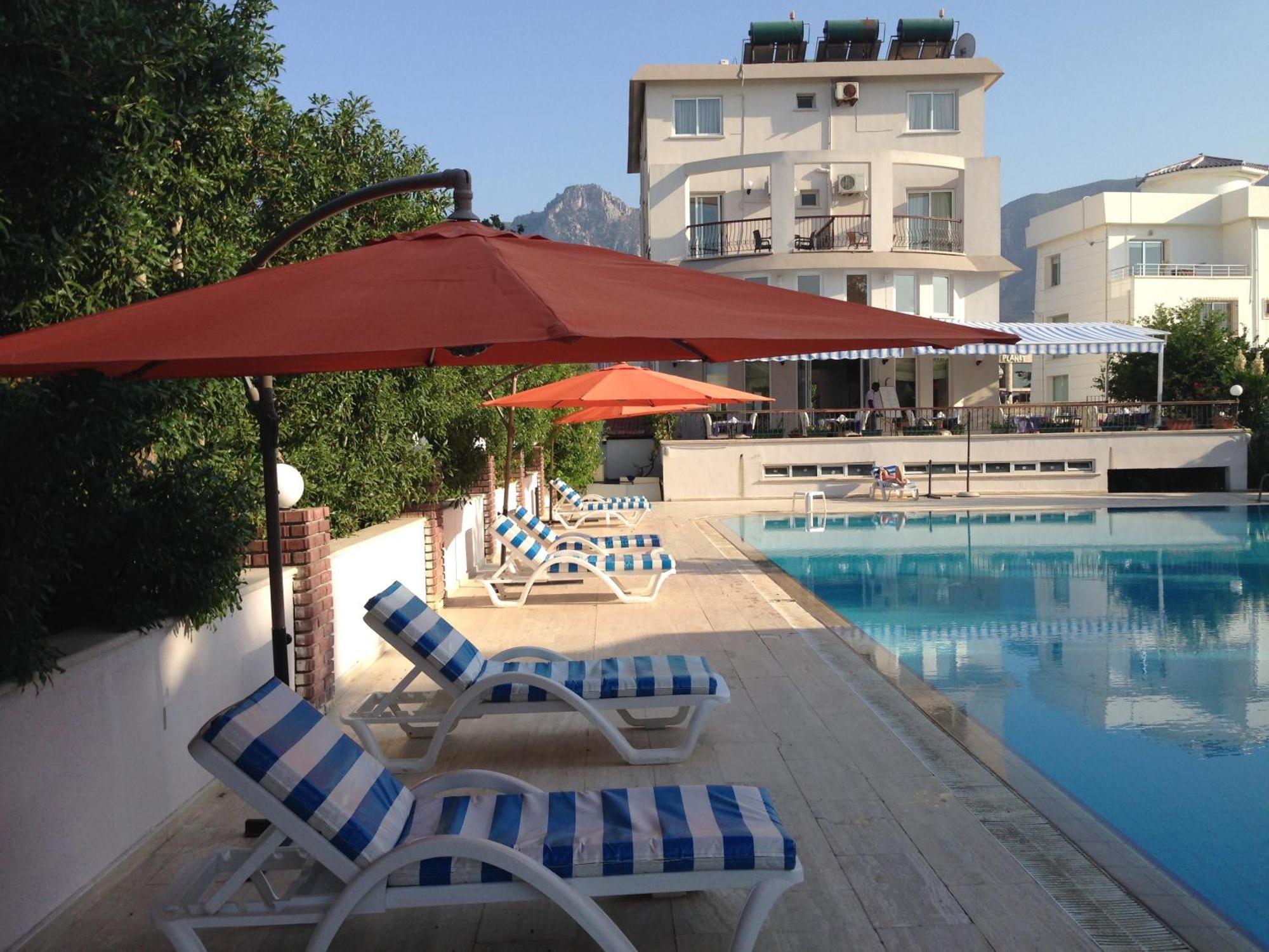 The Prince Inn Hotel & Villas Agios Georgios  Esterno foto