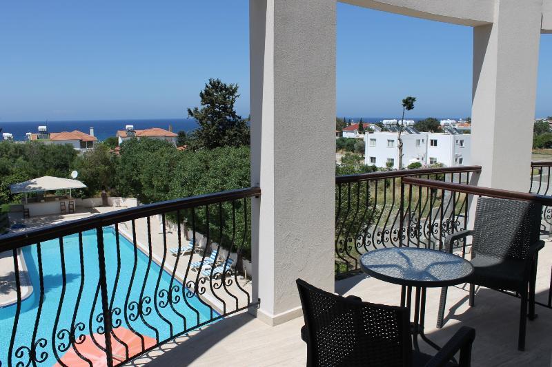 The Prince Inn Hotel & Villas Agios Georgios  Esterno foto